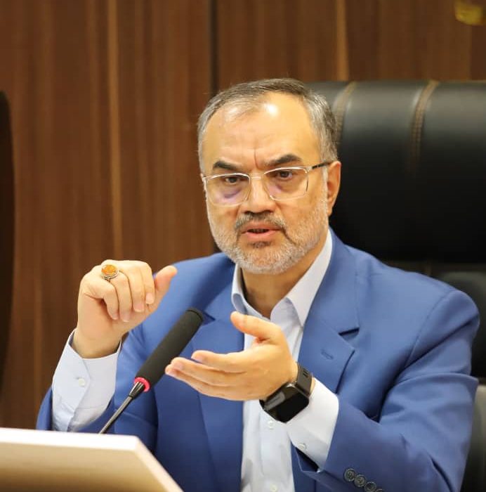 کارگرنیا رئیس شورای اسلامی شهر رشت: بابت تاخیر در تملک پروژه سعدی به سرگل و وضعیت آسفالت رشت گلایه مند هستیم/ انتقاد از عملکرد سازمان ساماندهی مشاغل و فرآورده های کشاورزی شهرداری رشت