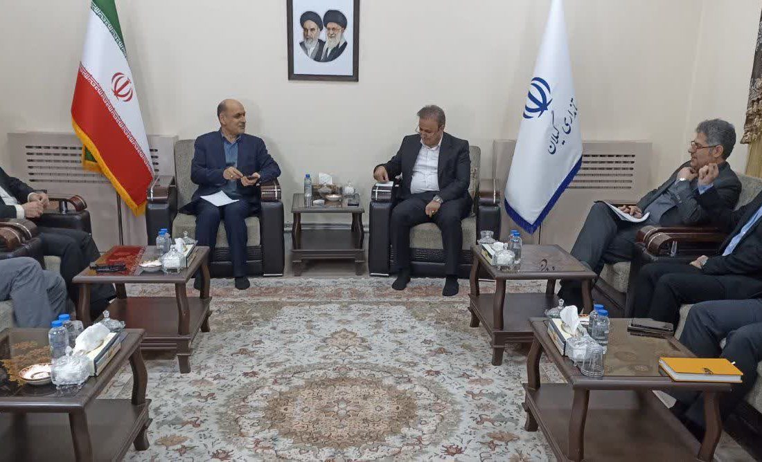 در دیدار رئیس نظام مهندسی معدن ایران با استاندار گیلان مطرح شد: استفاده از توان فنی و تخصصی نظام مهندسی برای ارتقاء فعالیت‌های معدنی گیلان ضروری است/ در لایروبی تالاب انزلی از توان نظام مهندسی معدن استفاده شود ۱۲۰۰ نفر عضو نظام مهندسی معدن گیلان هستند