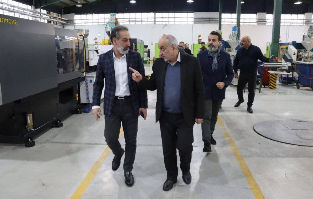 مدیرکل صمت گیلان خبر داد : گیلان موفق به تولید قطعات اسپری مواد شیمیایی در کشور شد