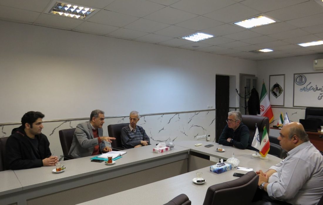 با حضور سرپرست معاونت بهداشتی دانشگاه برگزار شد؛ جلسه فنی بررسی چالش های آزمایشگاه های بهداشتی استان