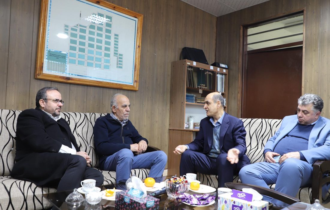 استاندار گیلان و نماینده ویژه رئیس جمهور: زیرساخت های مورد نیاز اقتصاد دریا محور در گیلان توسعه می یابند