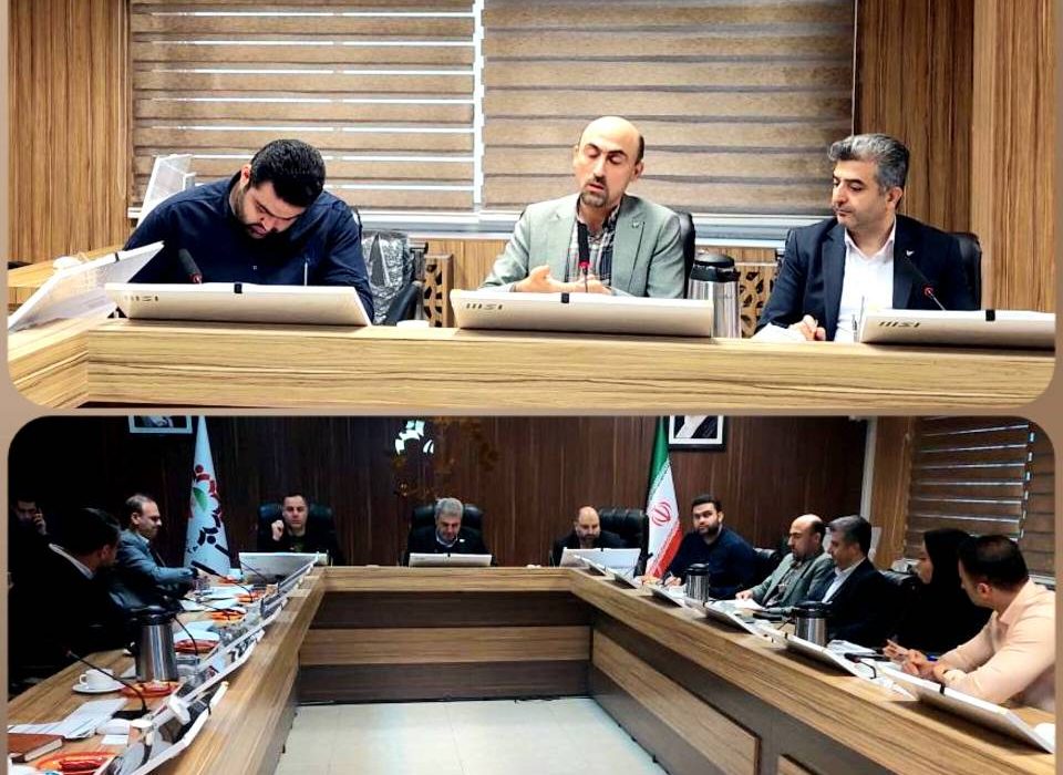  با حضور مدیر کل دفتر کیفیت و حمایت از مشتری شرکت ملی پست ج.ا.ا  جلسه #جی_نف شهر رشت در کمیسیون عمران شورای اسلامی این شهر برگزار شد