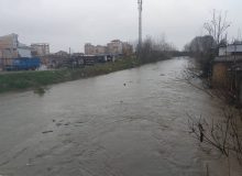 اطلاعیه شهرداری رشت،در پی بارش شدید و کم‌سابقه باران در رشت؛  بارش نصف میانگین کشوری طی ۱۲ ساعت گذشته در رشت