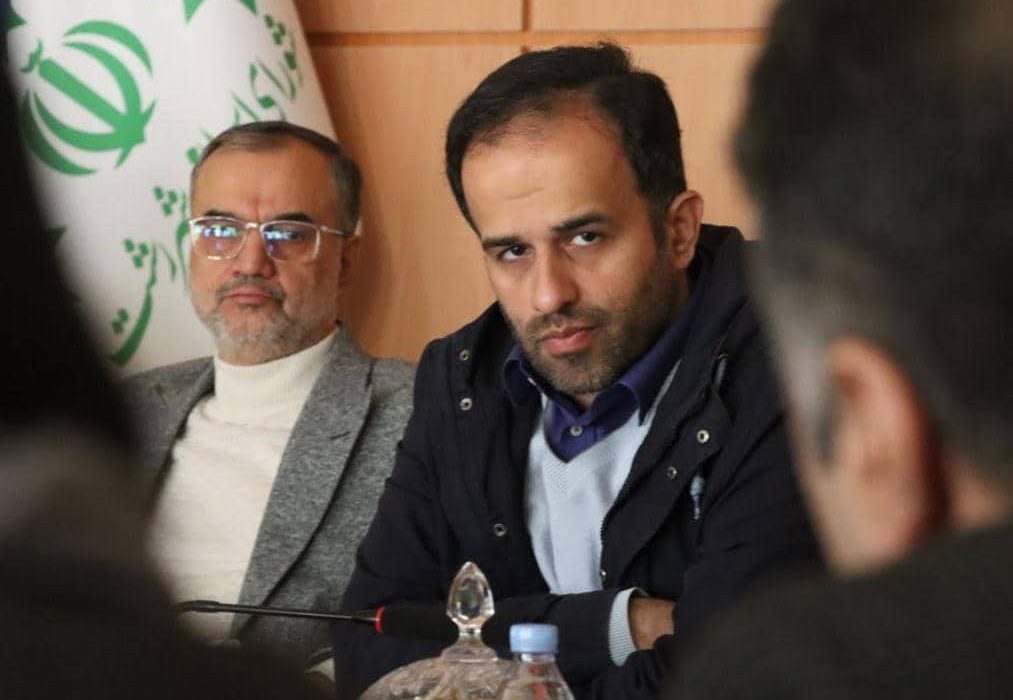 شهردار رشت: حل معضل ترافیک، نیازمند توسعه و هوشمندسازی حمل و نقل عمومی است امکان رصد لحظه ای موقعیت اتوبوس های درون شهری توسط شهروندان لزوم پرداخت آنلاین بهای خدمات حمل و نقل عمومی برای سهولت شهروندان