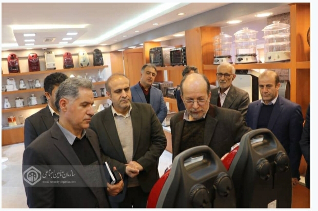 همزمان با پنجمین روز از دهه فجر انجام پذیرفت : بازدید مدیرکل تامین اجتماعی گیلان از شرکت پارس زرآسا