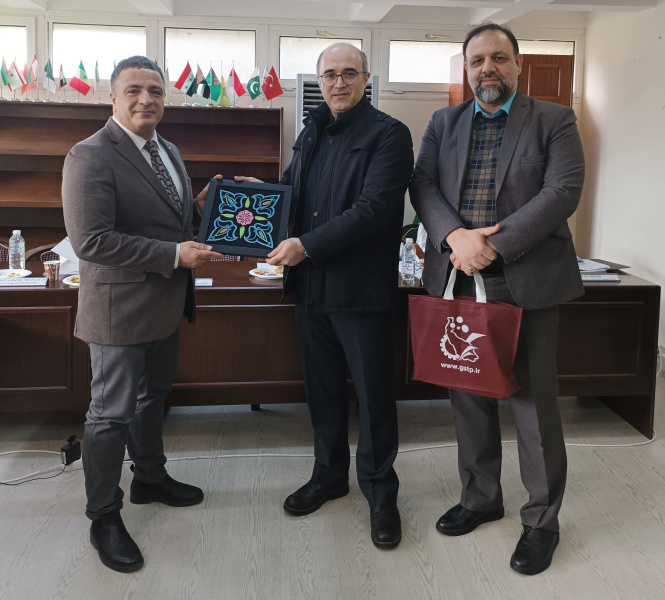 با هدف توسعه هدفمند نقش فناوران و شرکتهای دانشبنیان؛ پارک علم و فناوری گیلان با پارک علم و فناوری ازمیر ترکیه در حوزه اقتصاد دریا محور به توافق رسید