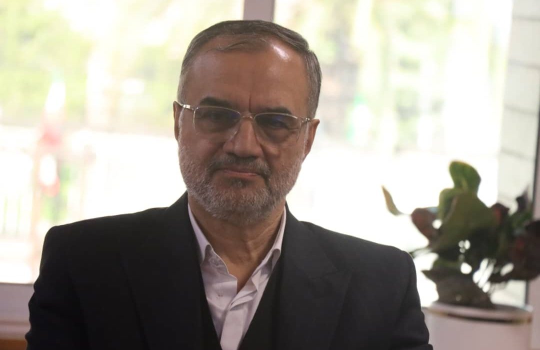 کارگرنیا رئیس شورای اسلامي شهر رشت در دیدار نوروزی با فرماندار شهرستان رشت: حمایت استاندار و فرماندار تسریع بخش به روند اجرای پروژه های عمرانی رشت/ فقدان مدیریت یکپارچه شهری مانعی در مسیر انجام تکالیف قانونی مدیریت شهری