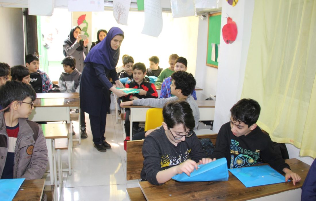 به همت گروه آموزش پرستاری مرکز آموزشی و درمانی ولایت؛ اجرای طرح آموزش پیشگیری از سوختگی، از مدرسه تا کارخانه