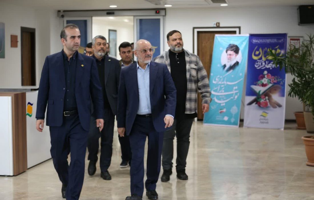 در بازدید رییس دفتر رئیس جمهور از منطقه آزاد انزلی مطرح شد؛ مزیت خوب منطقه آزاد انزلی در توسعه مناسبات با اوراسیا و بهره برداری از فرصت های كریدور شمال جنوب مناطق آزاد از نقش ویژه ای در مولفه های اقتصادی كشور برخوردار می باشند