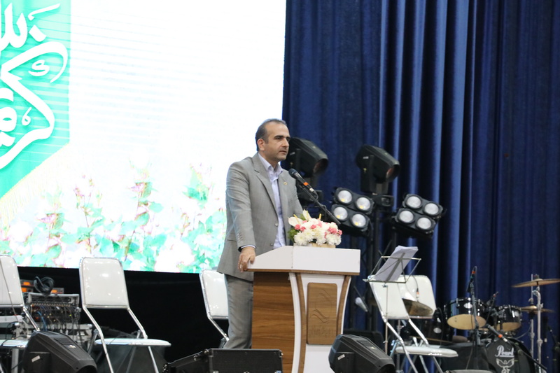 طاعتی مقدم: توسعه همه‌جانبه منطقه آزاد انزلی موجبات كاهش ناهنجاری‌های اجتماعی استان می‌شود از تلاش‌های مجدانه همکاران و همراهی خانواده عزیزشان در مسیر انجام مأموریت‌های سازمان قدردانی می‌کنم