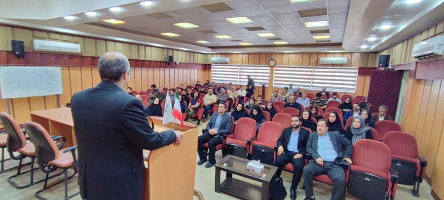 اولین نشست سال جدید با مدیران شرکت های فناور     حضور سرپرست و مدیران پارک علم و فناوری گیلان