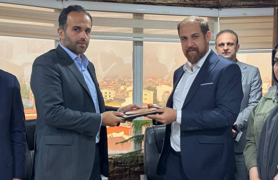 شهردار رشت در نشست کارگروه سرمایه گذاری؛ ریل گذاری برای توسعه سرمایه گذاری از اولویت های مهم مدیریت شهری است اعلام فراخوان سرمایه گذاری ۷ طرح کلان گردشگری اجرای پروژه های عمرانی و ایجاد درآمدهای پایدار از محورهای اصلی مدیریت شهری