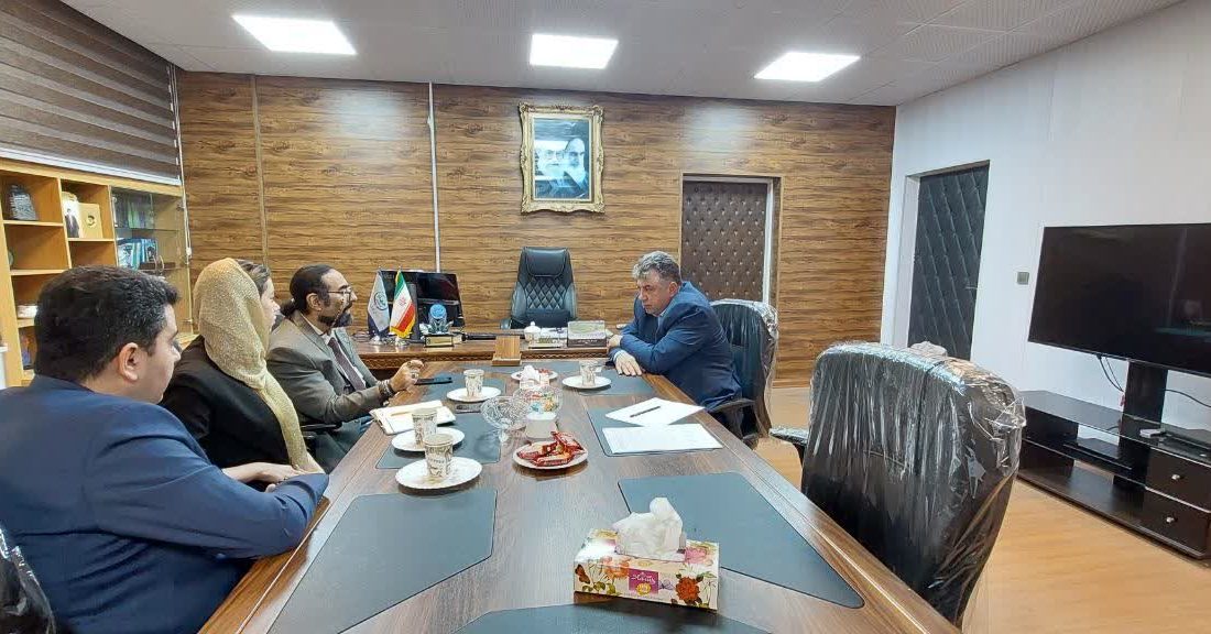 “دیدار مدیرکل شیلات گیلان با نمایندگان اقتصادی روسیه؛ جهش صادرات محصولات دریایی با ظرفیت ۲۵ هزار تنی سردخانه‌های استان”