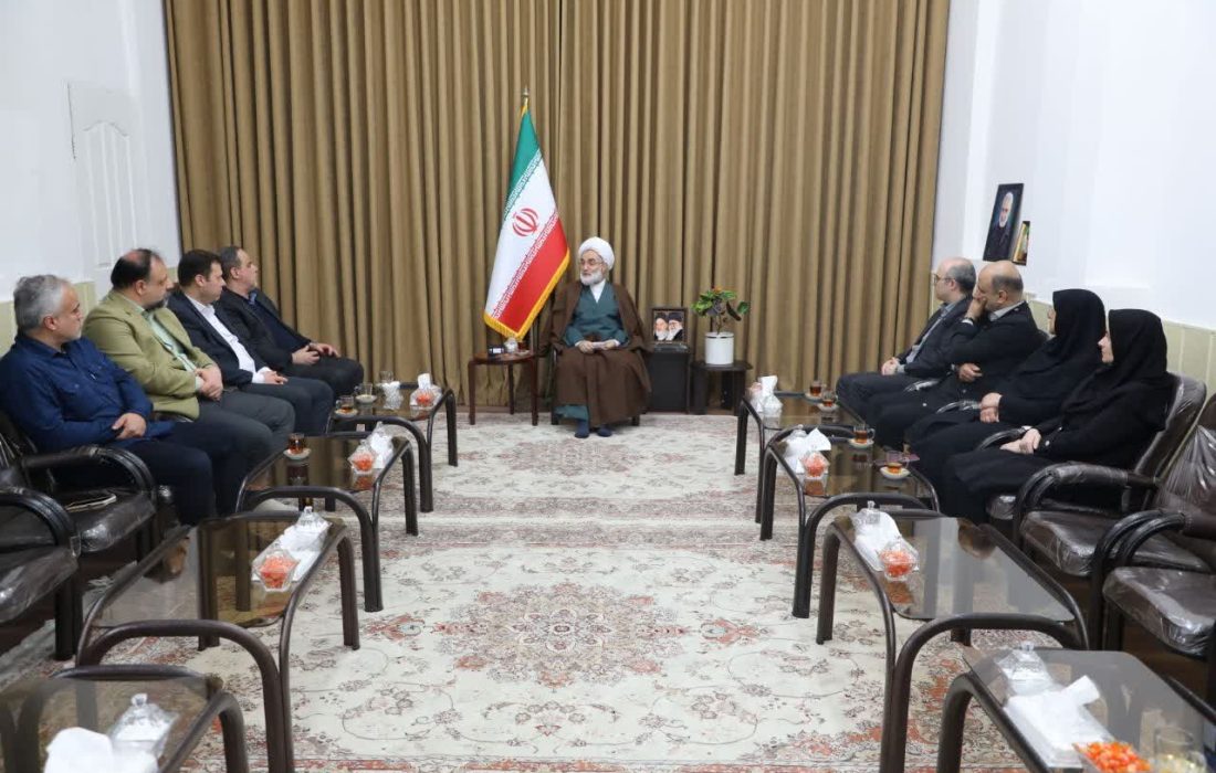 نماینده ولی فقیه در گیلان: حمایت از شرکت‌های دانش‌بنیان و پارک‌های علم و فناوری، راهبردی برای توسعه پایدار در گیلان است