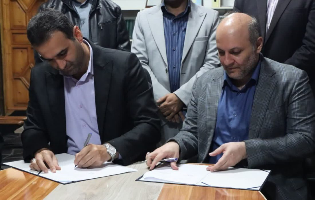 با حضور رئیس دانشگاه آزاد اسلامی استان گیلان:  طراحی و پیاده سازی سامانه مدیریت شهری دومین قرارداد دانشگاه آزاد اسلامی با شهرداری شلمان