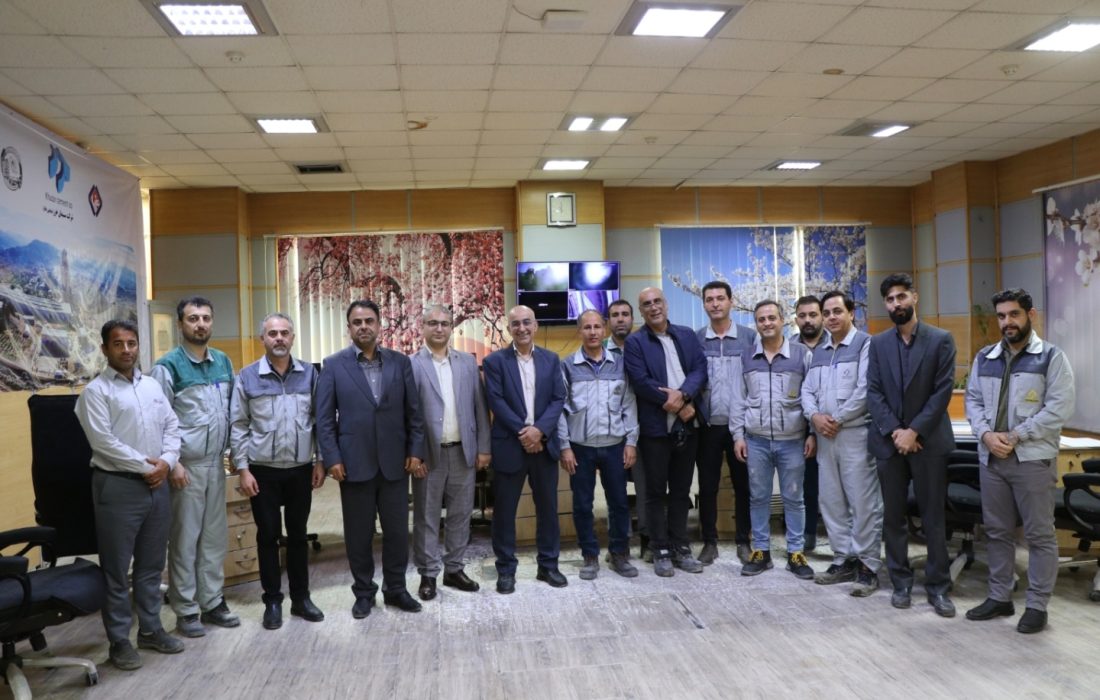 رفاقت داخلی،کلید موفقیت در رقابت بیرونی/ بازدید مدیران هلدینگ سیمان فارس وخوزستان از سیمان خزر