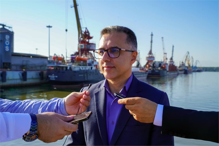 مدیر کل بنادر و دریانوردی استان گیلان خبرداد: رشد ۵۱ درصدی صادرات از بندرانزلی