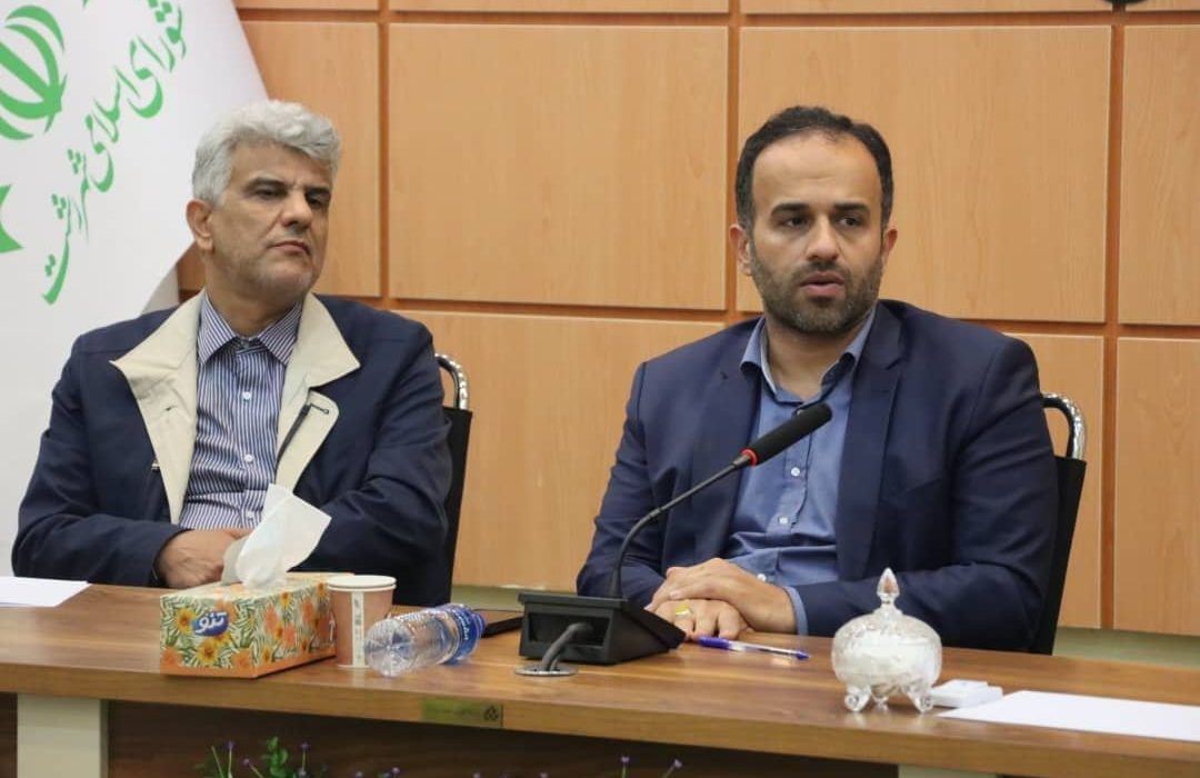 با حضور مدیرکل میراث فرهنگی، گردشگری و صنایع دستی استان گیلان و شهردار رشت ؛ جلسه بررسی روند نهایی مرمت و افتتاح ساختمان ساعت شهرداری رشت برگزار شد