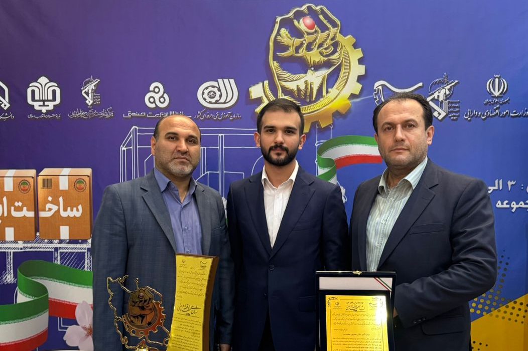 نشان ملی اقتصاد مقاومتی، افتخاری دیگر برای شرکت نیوساد و صنعت استان گیلان