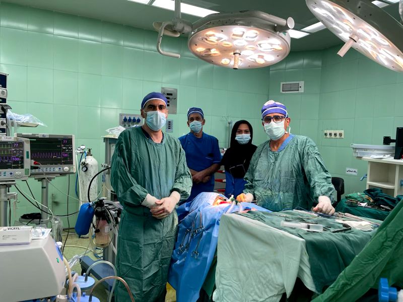 عمل جراحی نادر رزکسیون لارنگوتراکئال برای اولین بار در گیلان با موفقیت انجام شد