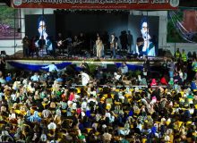 جشنواره چای با کنسرت مصطفی راغب با استقبال بیش از ۱۵ هزار نفری در جزیره استخر لاهیجان برگزار شد