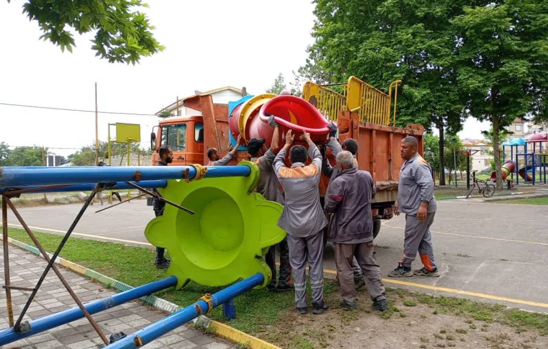 نوسازی ‌ توسعه تجهیزات بازی کودکان در ‌پارک شهر خشکبیجار