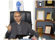 دکتر اسحق جمال امیدی مدیر عامل و نائب رئیس هیئت مدیره شرکت سیمان خزر در نشست مشترک با انجمن صنفی رانندگان و شرکت های باربری : حمل و نقل پر توان .همراه و مکمل چرخه تولید و محرکه صنعت کشور می‌باشد