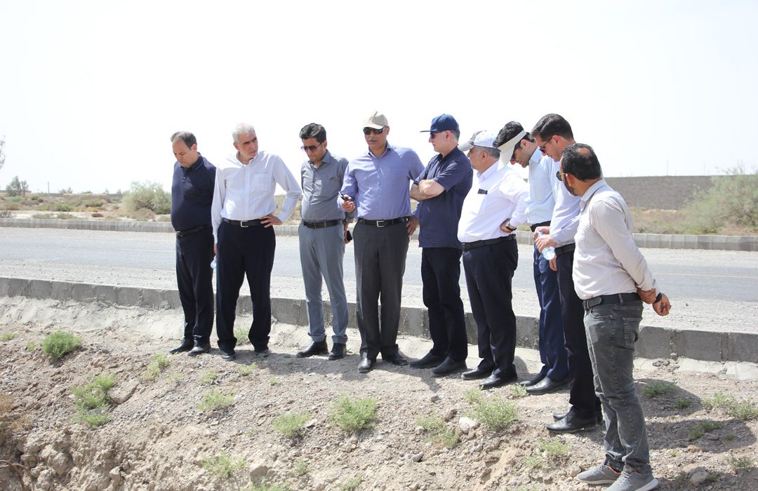 مسعود برادران نصیری مدیرعامل شرکت گاز گیلان باحضور در شهرستان زابل استان سیستان و بلوچستان از روند اجرای پروژه های گازرسانی بازدید کرد