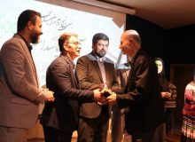 با حضور جمعی از فعالان فرهنگی ؛   آیین بزرگداشت «روز جهانی زبان مادری» در رشت برگزار شد