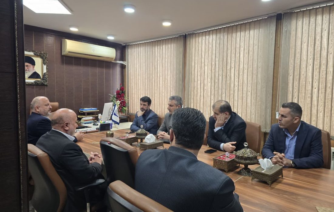 مدیرکل امور مالیاتی گیلان در دیدار با رئیس اتاق اصناف مرکز استان: اصناف، سربازان خط مقدم جنگ اقتصادی‌اند