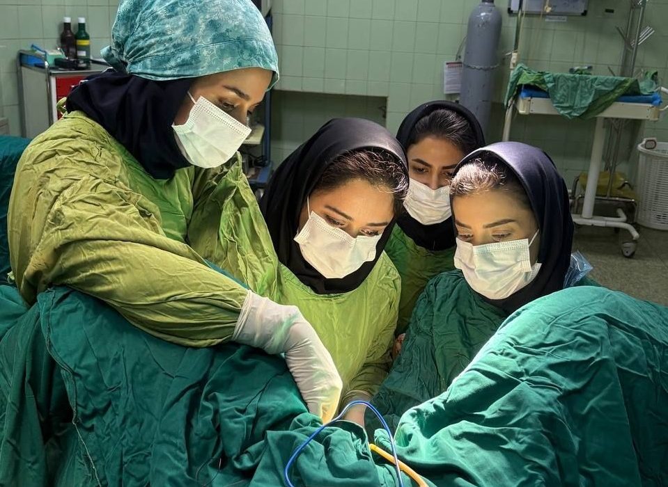 برای نخستین بار؛ انجام عمل منچستر در مرکز آموزشی و درمانی الزهرا (س) رشت