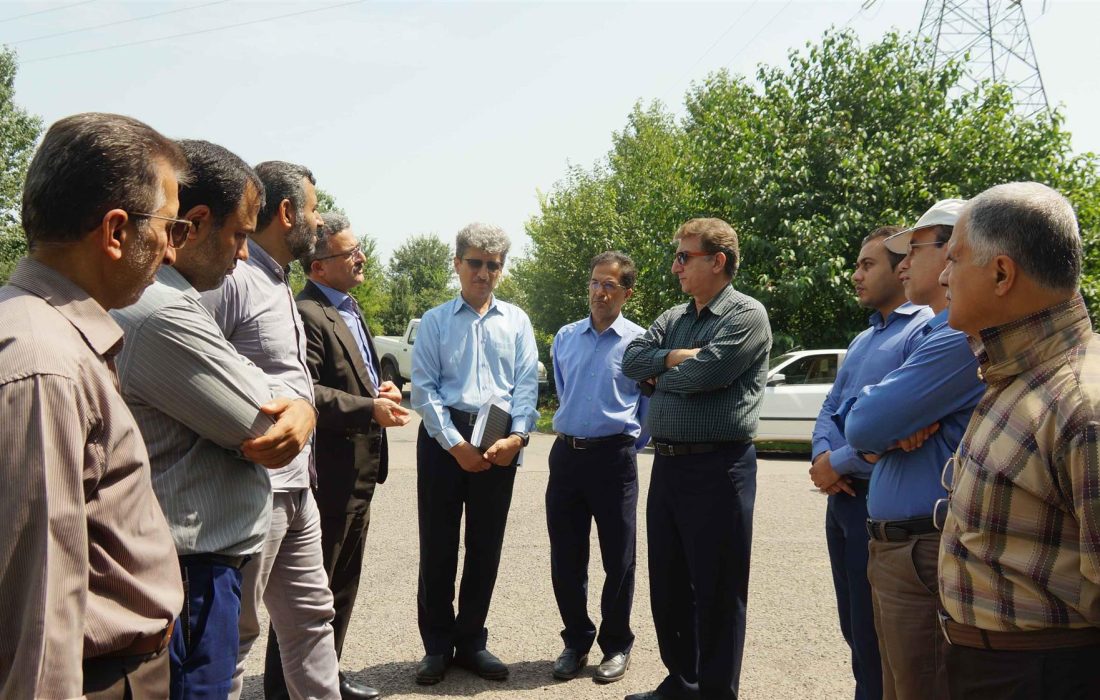 معاون بهره‌برداری شرکت برق منطقه‌ای گیلان خبرداد: با رصد و پایش مستمر حریم و مسیر خطوط فشار قوی، پایداری شبكه برق را فراهم می‌كنیم