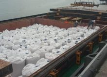 تامین نهاده های کشاورزی از مبادی اسکله بندرانزلی و ارسال به کل کشور