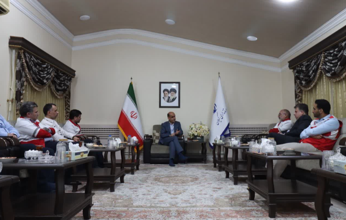 استاندار گیلان در نشست با رئیس سازمان امداد و نجات کشور: هلالاحمر در هر بحران تکیهگاهی مطمئن برای مردم است