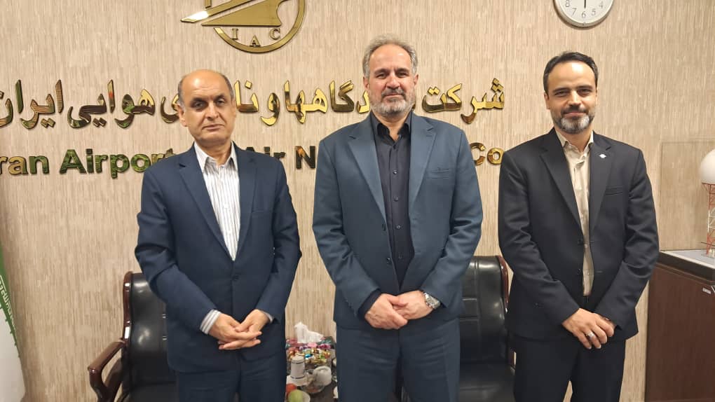 در نشست استاندار با مدیرعامل فرودگاه های کشور مطرح شد:  فرودگاه رشت در جمع ۸ فرودگاه برتر کشور؛ برنامه‌های توسعه فرودگاه شتاب می‌گیرد