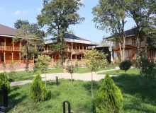 با حضور استاندار و وزیر میراث فرهنگی؛  افتتاح مجتمع بوم گردی در شادخال شفت/ گیلان می تواند به قطب اول گردشگری کشور تبدیل شود