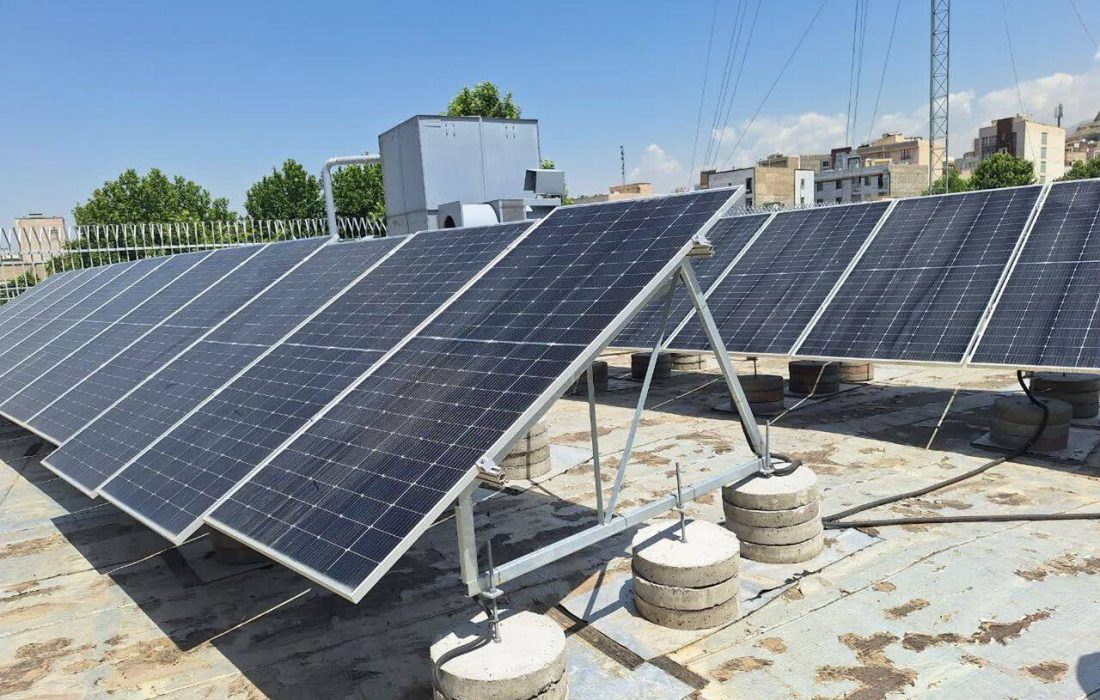 تجهیز اداره کل بیمه سلامت به پنل‌های خورشیدی