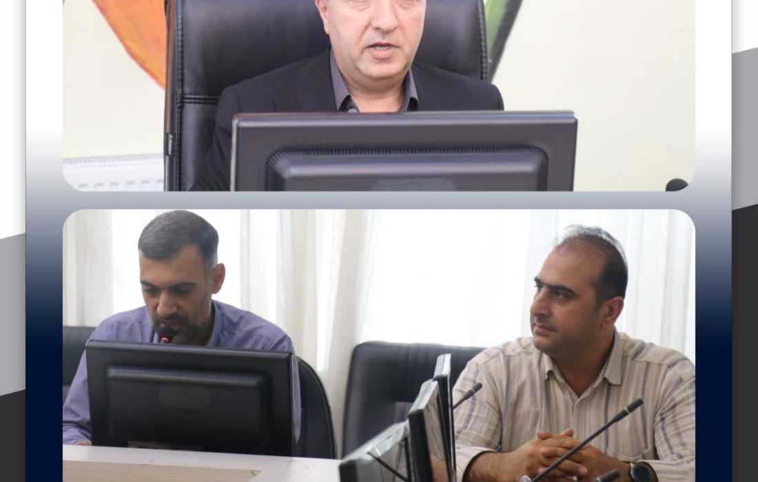  تجلیل سرپرست شهرداری و اعضای شورای اسلامی شهر لنگرود از خبرنگاران به مناسبت روز خبرنگار