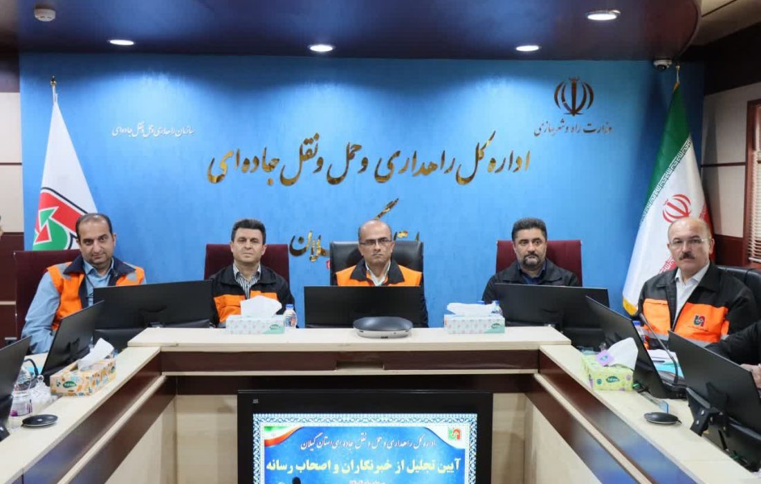 خبرنگاران صدای مردم و نمایندگان واقعی جامعه در انتقال اخبار هستند