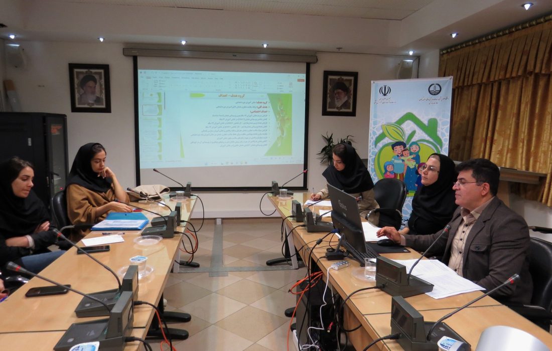 با حضور کارشناسان مسئول دهان و دندان شهرستانها برگزار شد؛ جلسه توجیهی برنامه کشوری ارتقا سلامت دهان و دندان دانش آموزان ابتدایی