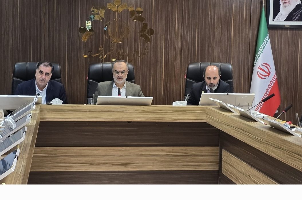 کارگرنیا رئیس شورای اسلامی شهر رشت: افتتاح دو پروژه عمرانی در رشت بدون استفاده از منابع غیرشهرداری، نشانه تلاش بیوقفه مدیریت شهری/ اعزام اصحاب رسانه و اعضای شورا به کربلای معلی