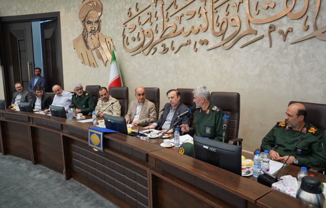 در جلسه منطقه‌ای قرارگاه شهید شاطری سپاه پاسداران صورت پذیرفت؛     قدردانی از استاندار گیلان بابت پشتیبانی همه جانبه از کنگره ۸۰۰۰ شهید