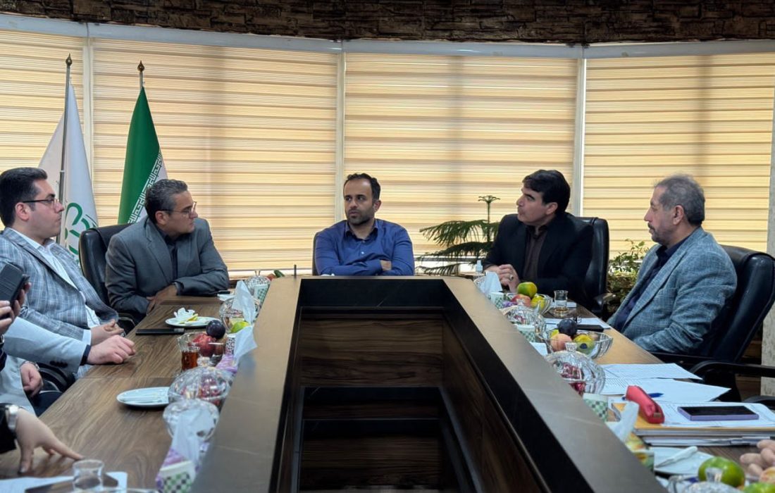 شهردار رشت خبر داد؛      ۱۰ پروژه مهم گردشگری و خدماتی در مسیر اجرا قرار دارند     هفت گروه سرمایه‌گذار همکاری خود را با شهرداری آغاز کرده‌اند      اتوبوس های جدید منطبق با استانداردهای بروز، وارد ناوگان حمل و نقل عمومی رشت میشود