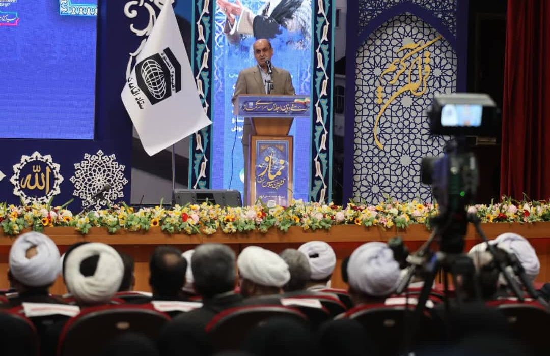 استاندار گیلان در اجلاس سراسری نماز: ایمان و نماز، ریشه ایستادگی مردم گیلان در برابر بیگانگان است
