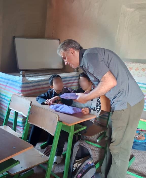 ویزیت رایگان دانشآموزان و مربیان در روستای قمرپشته سر لنگرود