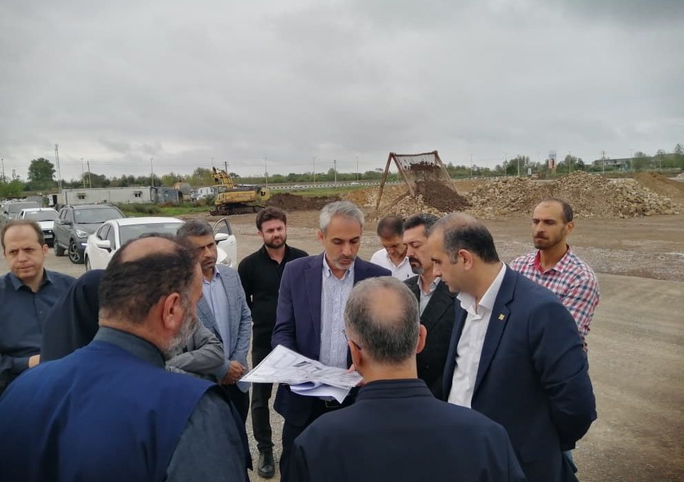 نظارت میدانی مدیرعامل سازمان منطقه آزاد انزلی بر پروژه‌های عمرانی