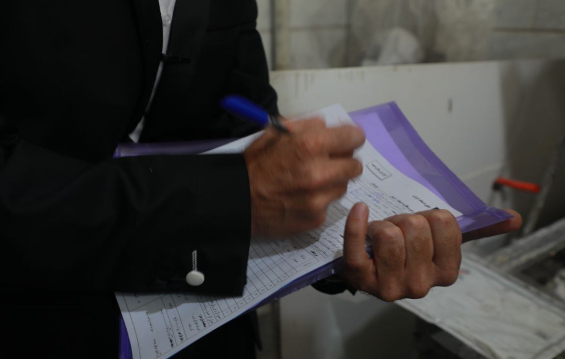 بازدید مشترک نظارتی: بازدید مشترک نظارتی از مراکز درمانی و اماکن غذایی رشت و خمام منجر به پلمب چند واحد متخلف شد