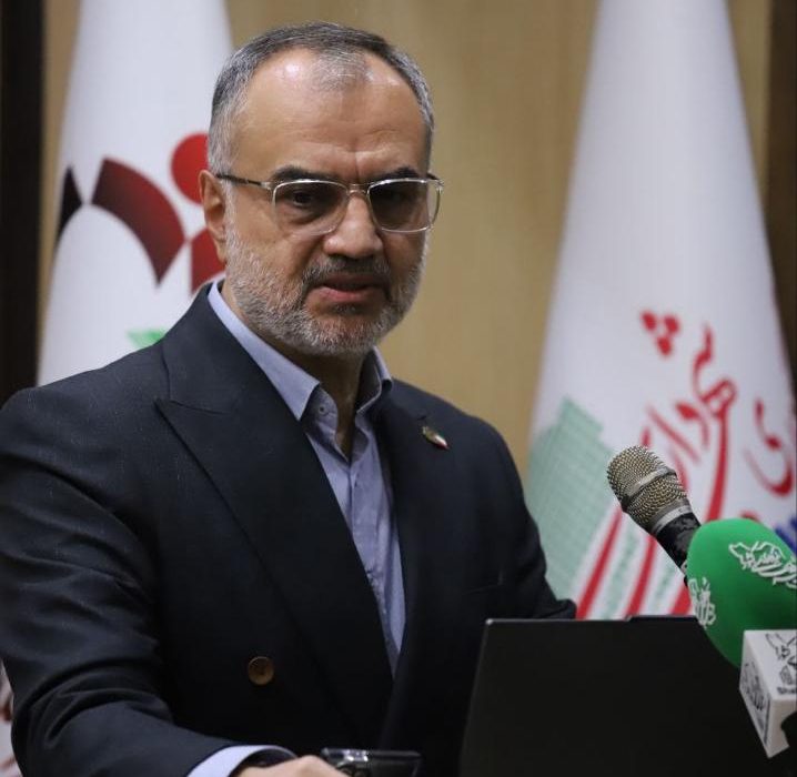 کارگرنیا رئیس شورای اسلامی شهر رشت در نخستین دوره کاربرد هوش مصنوعی در خدمات مدیریت شهری مختص کارشناسان روابط عمومی شورا، شهرداری و سازمان های تابعه : استفاده از هوش مصنوعی نباید خلاقیت و احساس انسانی را از فعالان روابط‌عمومی بگیرد