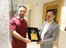 با حضور رئیس شورای شهر رشت در محل کسب و فعالیت تعدادی از شهروندان انجام شد؛  تقدیر دکتر کارگرنیا رئیس شورای اسلامی شهر رشت از شهروندان دوستدار فضای سبز