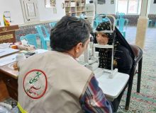 ارائه خدمات ویزیت رایگان در روستای گشت رودخان فومن به مناسبت هفته بسیج